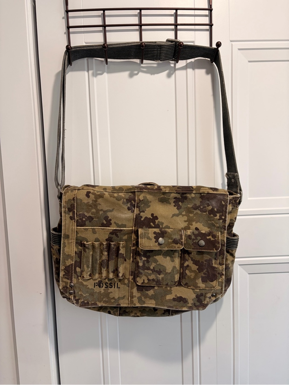 Fossil Men's Camouflage Canvas Messenger Bag - Olive Green/Brown